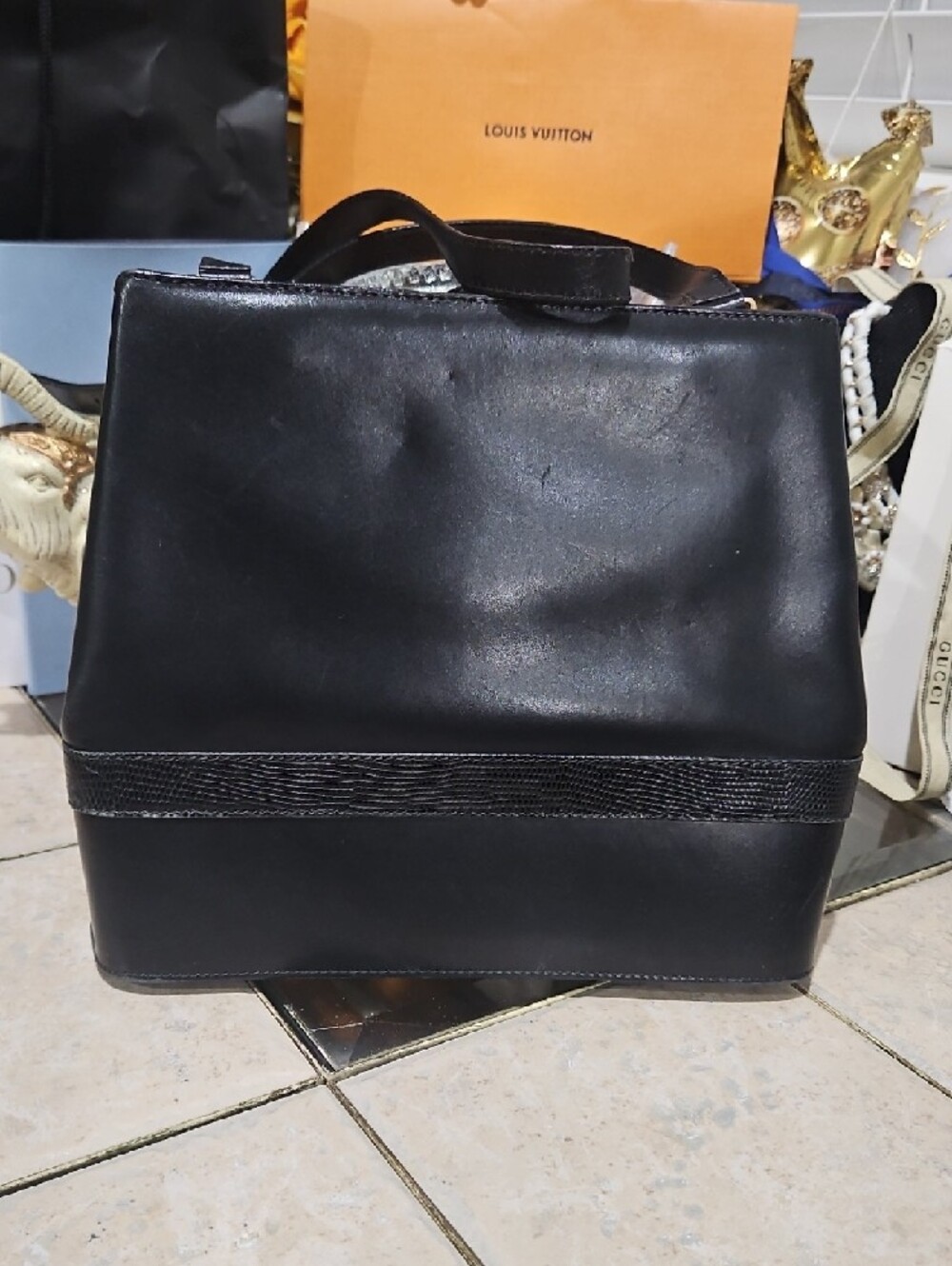 Vintage Salvatore Ferragamo Leather Black Shoulder Bag w/Gold Hardware & COA - Picture 8 of 16